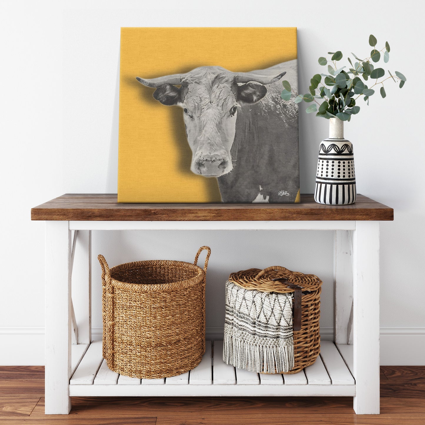 Cow on Canvas teelaunch